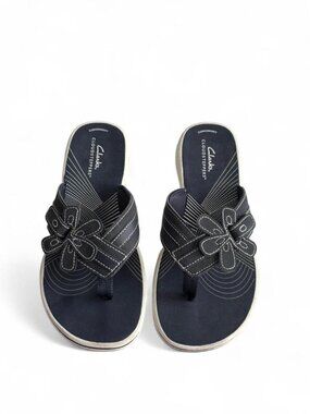 Clarks Women's Navy Sandals